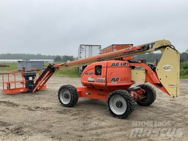 JLG 600AJ Bomlifte med knækarm
