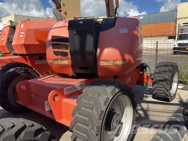 JLG 600AJ Bomlifte med knækarm