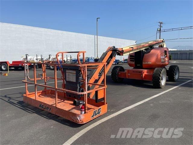 JLG 600AJ Bomlifte med knækarm