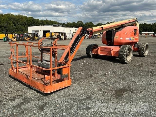 JLG 600AJ Bomlifte med knækarm