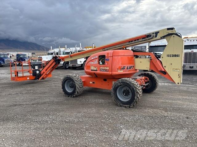 JLG 600AJ Bomlifte med knækarm