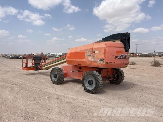 JLG 600S Teleskoplifte