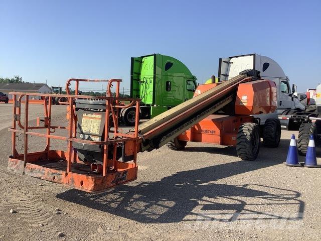 JLG 600S Teleskoplifte