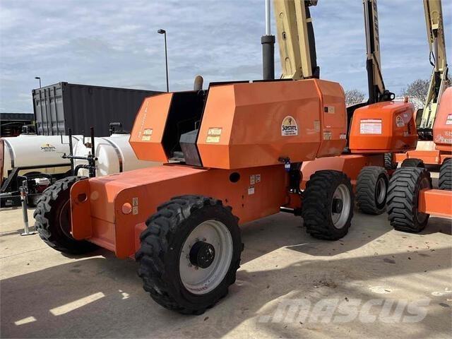 JLG 600S Teleskoplifte
