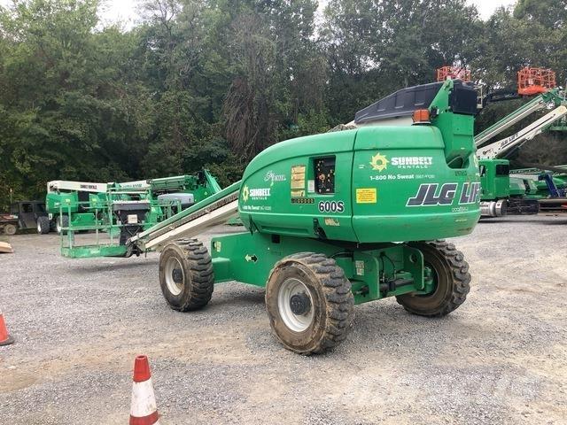 JLG 600S Teleskoplifte