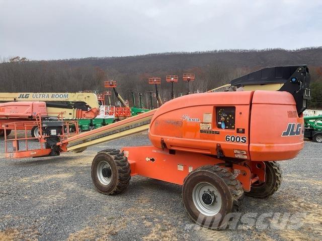 JLG 600S Teleskoplifte