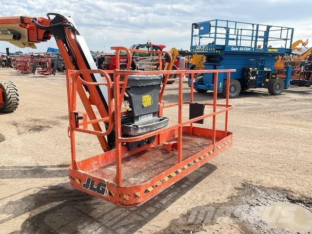 JLG 660SJ Teleskoplifte