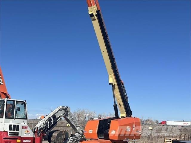 JLG 660SJ Teleskoplifte
