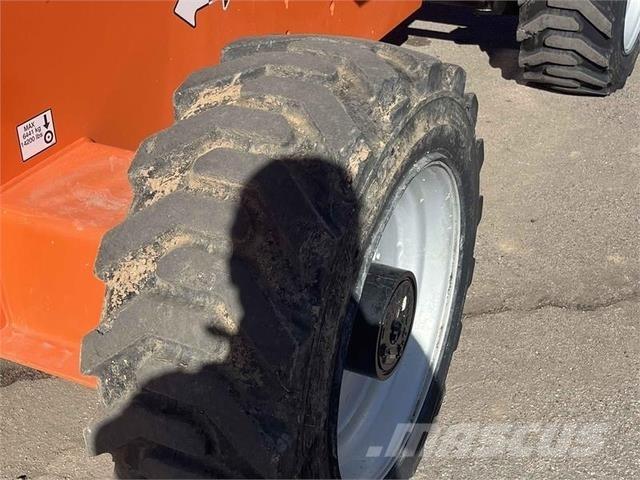 JLG 660SJ Teleskoplifte