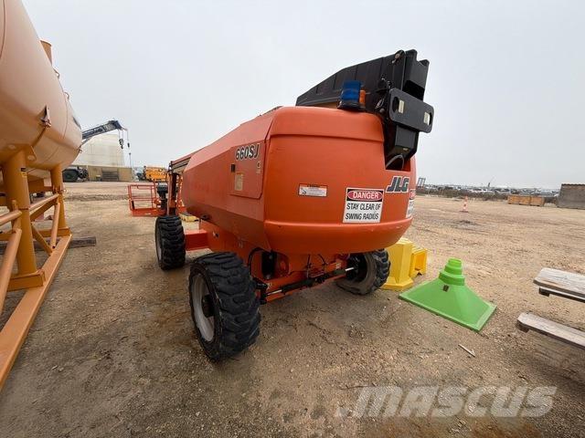 JLG 660SJ Teleskoplifte