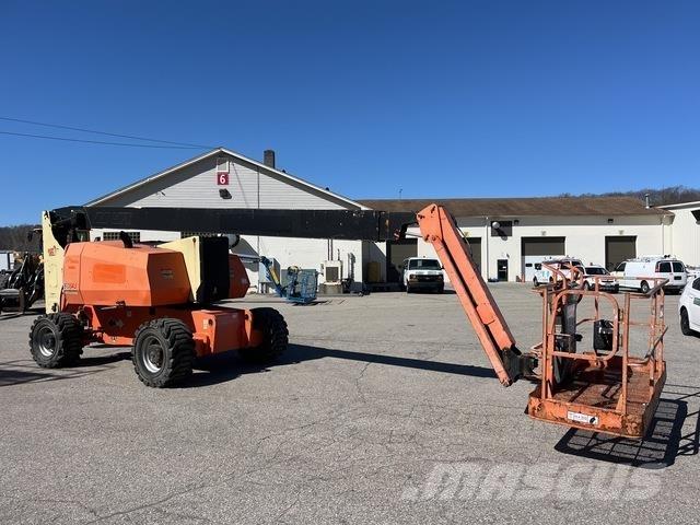 JLG 800 AJ Bomlifte med knækarm
