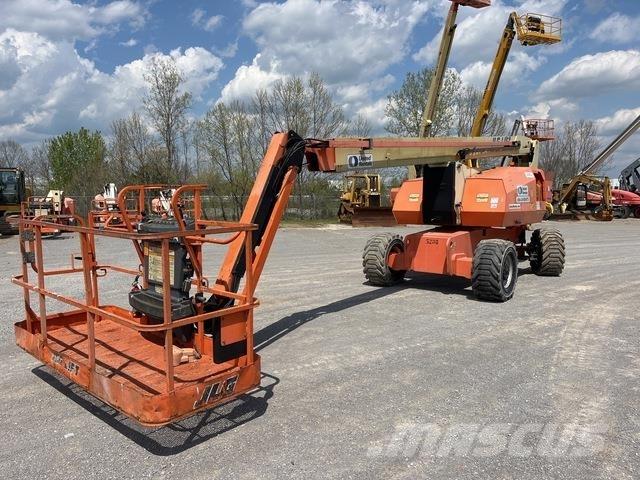 JLG 800 AJ Bomlifte med knækarm