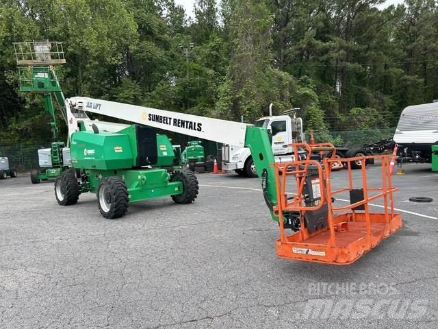 JLG 800A Bomlifte med knækarm
