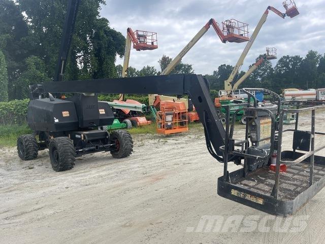 JLG 800A Bomlifte med knækarm