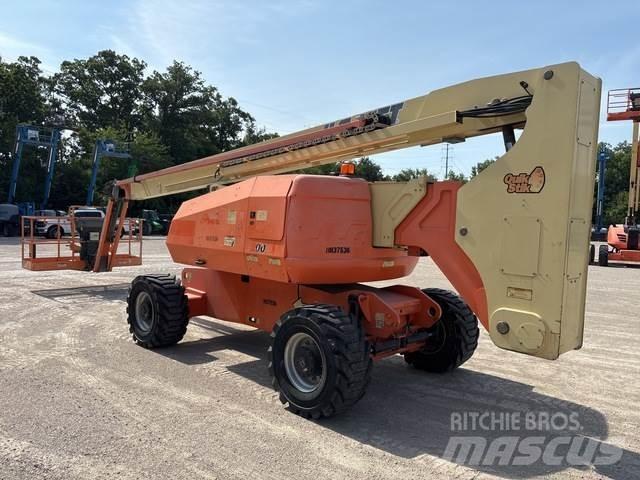 JLG 800AJ Bomlifte med knækarm
