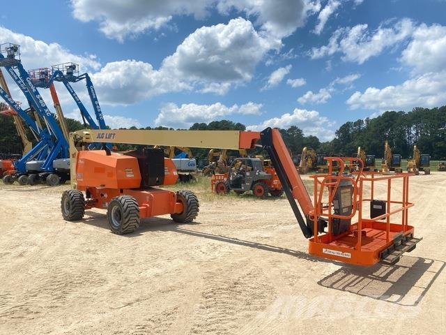 JLG 800AJ Bomlifte med knækarm