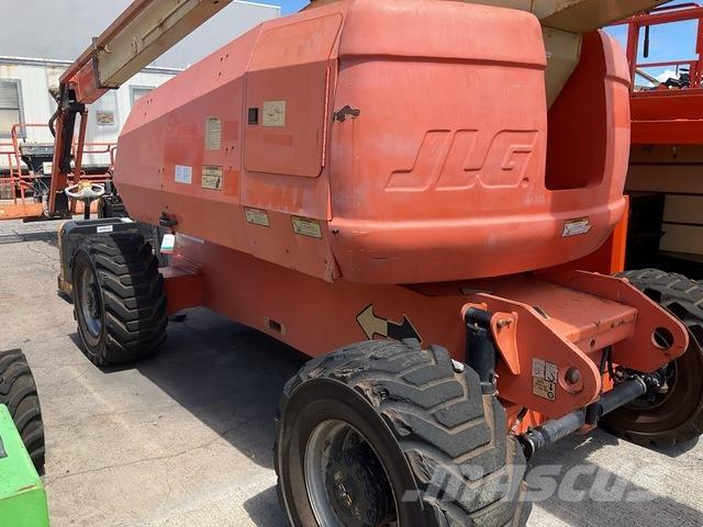 JLG 800AJ Bomlifte med knækarm