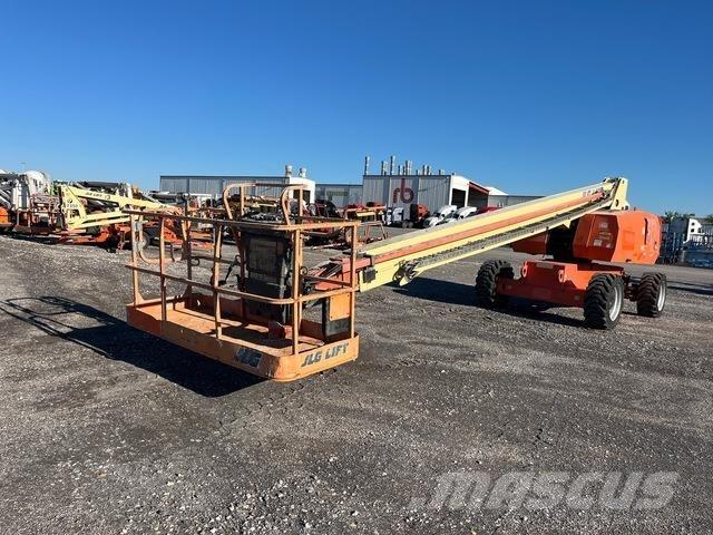 JLG 800S Teleskoplifte