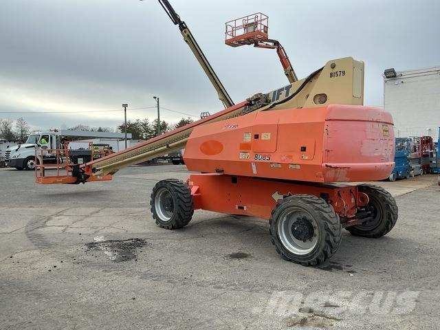 JLG 800S Teleskoplifte