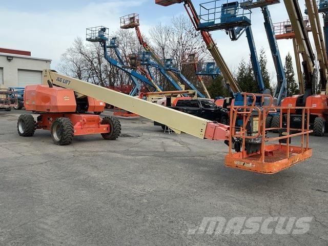 JLG 800S Teleskoplifte