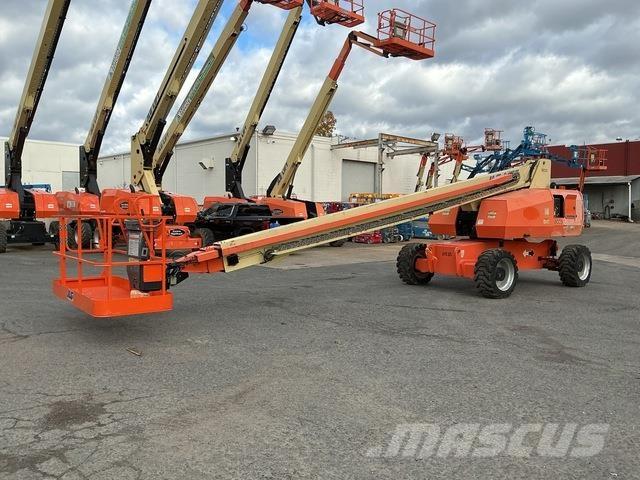 JLG 800S Teleskoplifte
