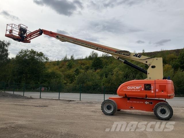 JLG 860SJ Teleskoplifte