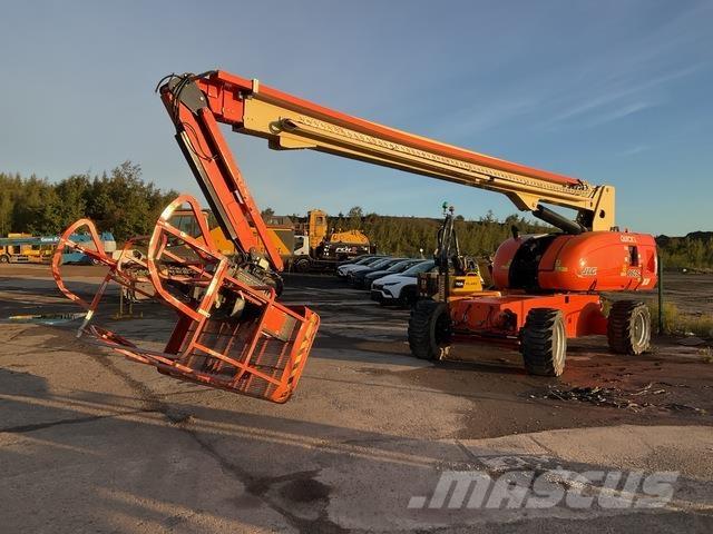 JLG 860SJ Bomlifte med knækarm
