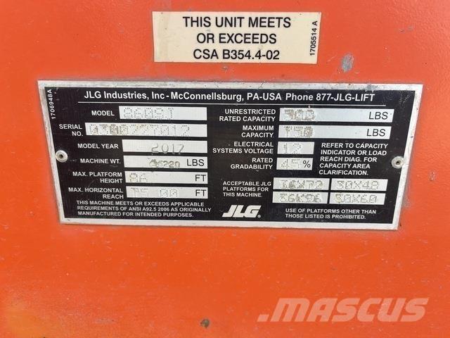 JLG 860SJ Teleskoplifte