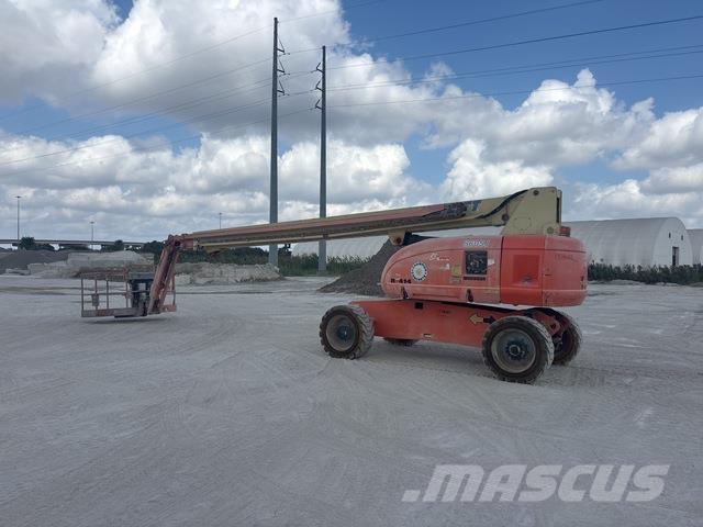 JLG 860SJ Teleskoplifte