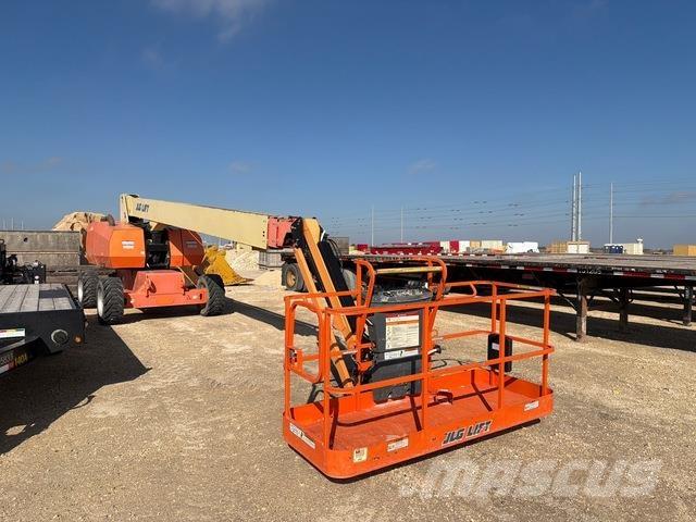 JLG 860SJ Teleskoplifte