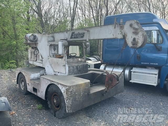 JLG 886 Andre kraner