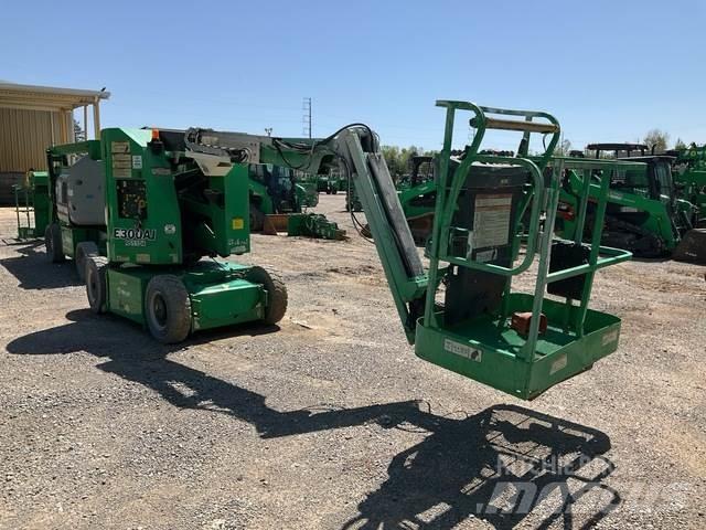 JLG E300AJ Bomlifte med knækarm