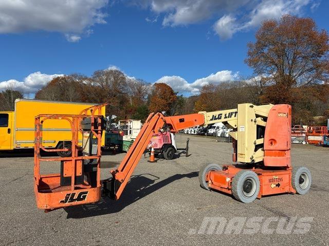 JLG E300AJP Bomlifte med knækarm