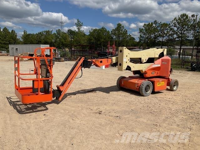 JLG E400AJPN Bomlifte med knækarm