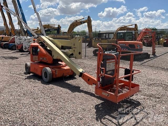 JLG E400AN Bomlifte med knækarm