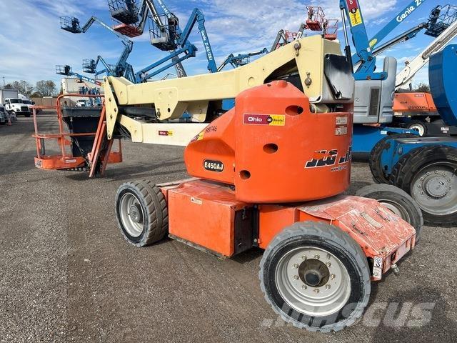 JLG E450AJ Bomlifte med knækarm