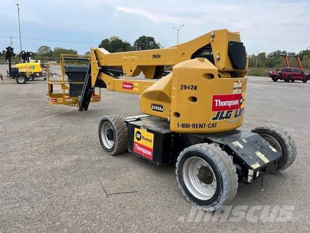 JLG E450AJ Bomlifte med knækarm