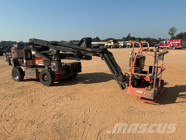 JLG E450AJ Bomlifte med knækarm