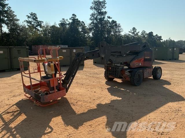 JLG E450AJ Bomlifte med knækarm