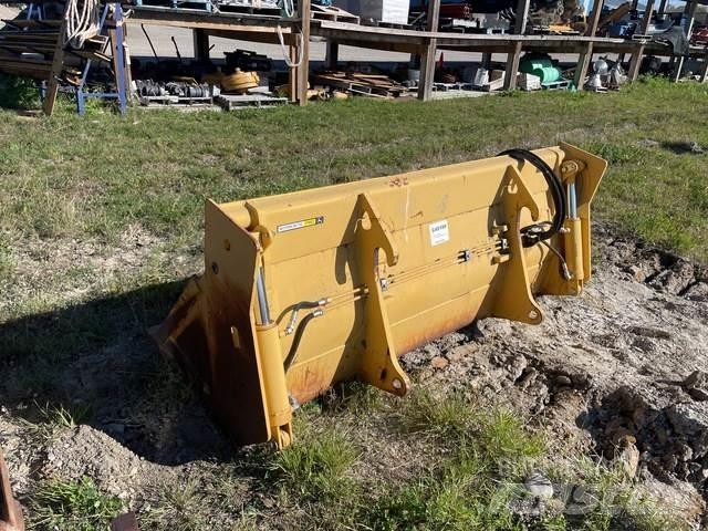 John Deere  Rendegravere