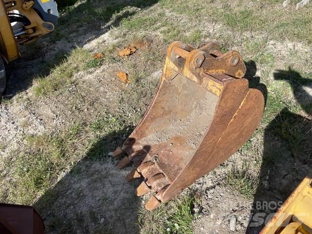 John Deere  Skovle