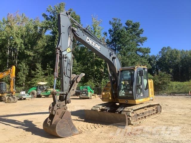 John Deere 135G Gravemaskiner på larvebånd