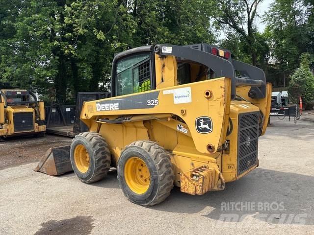 John Deere 325 Minilæsser - skridstyret