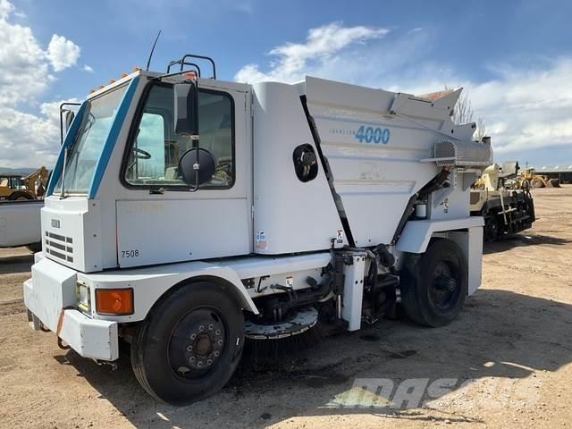 Johnston 4000 Fejebiler