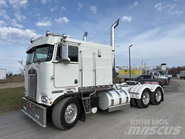 Kenworth K100 Kabiner og interiør