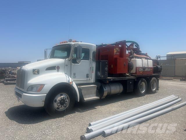 Kenworth T370 Gravemaskiner på larvebånd