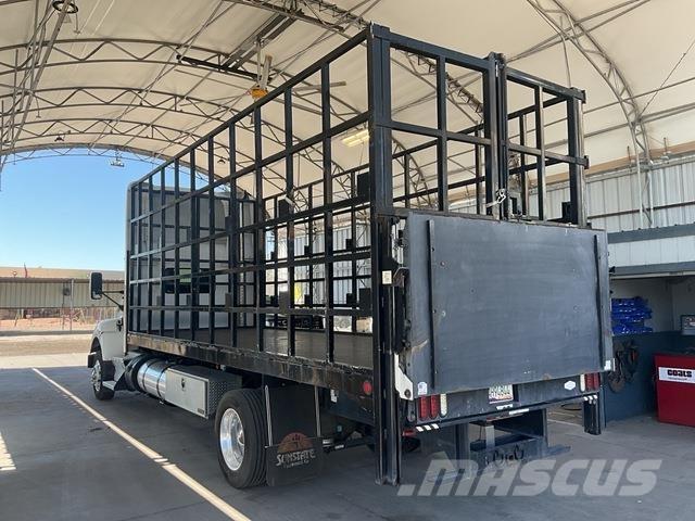 Kenworth T440 Lastbil med lad/Flatbed