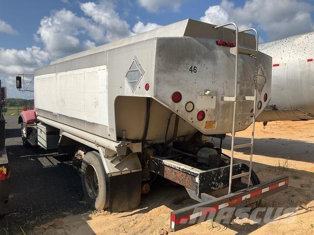 Kenworth T450B Tankbiler