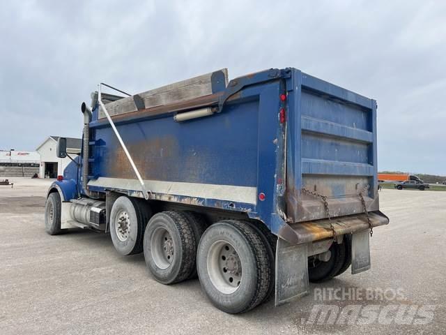 Kenworth T800 Lastbiler med tip