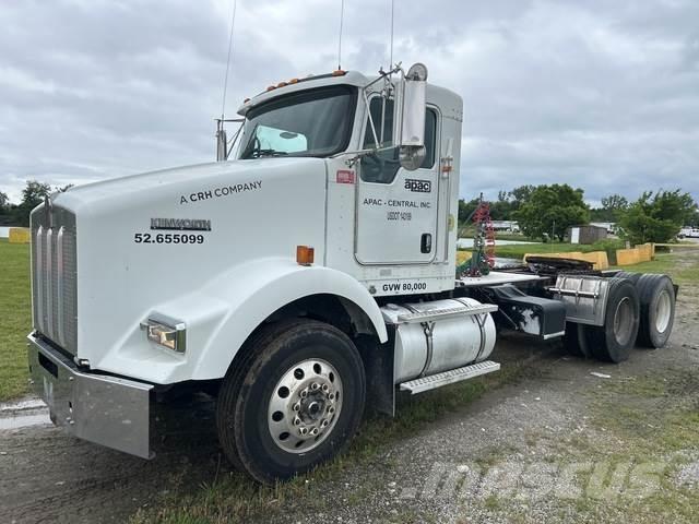 Kenworth T800 Trækkere
